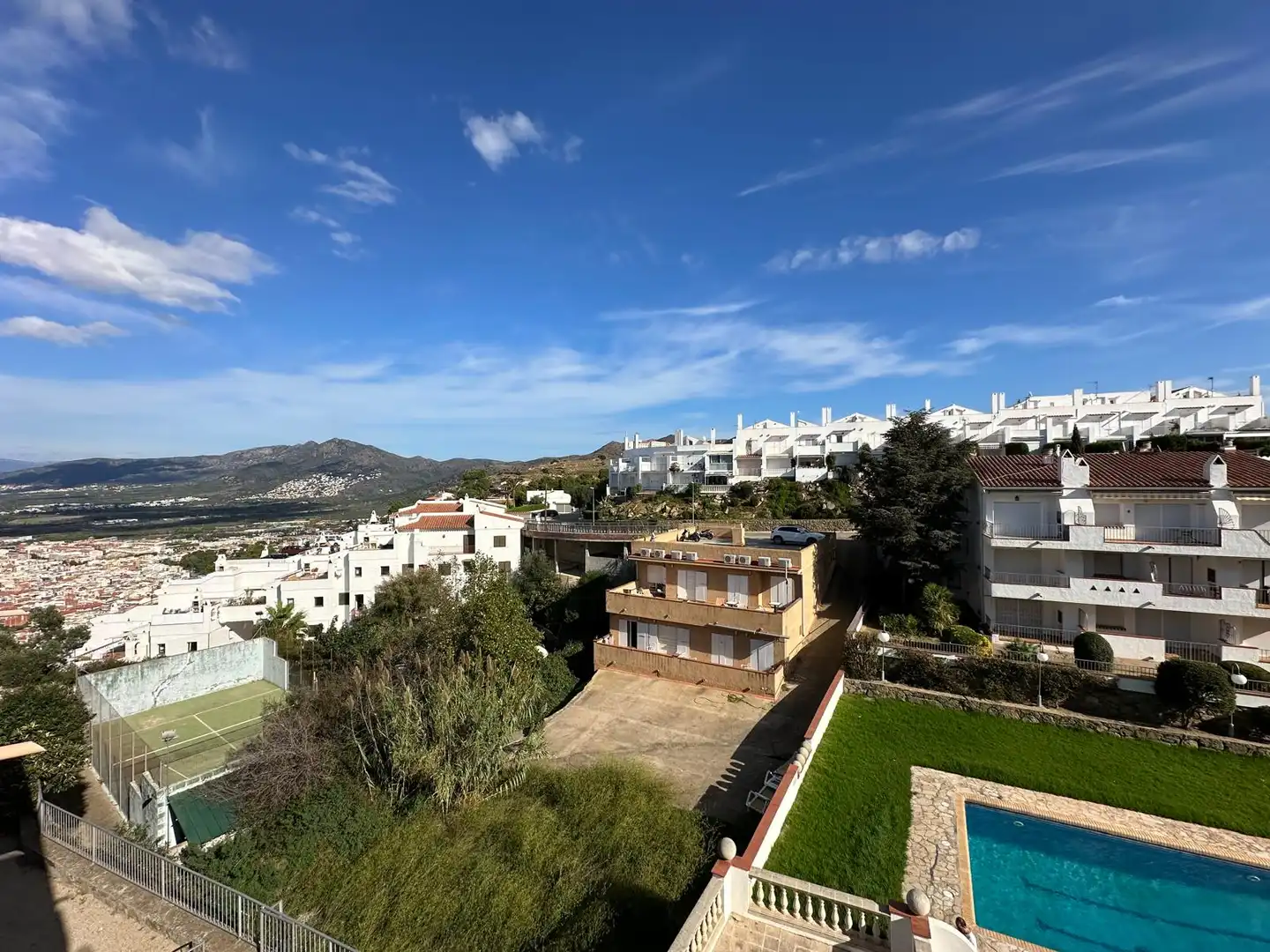 Appartement compact avec piscine à vendre à Carrer Pitarra 2
