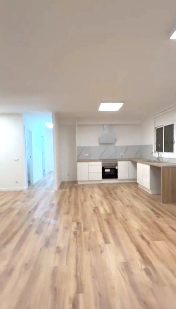 Cuina de Pis en venda en Llançà amb Parquet, Terrassa i Forn