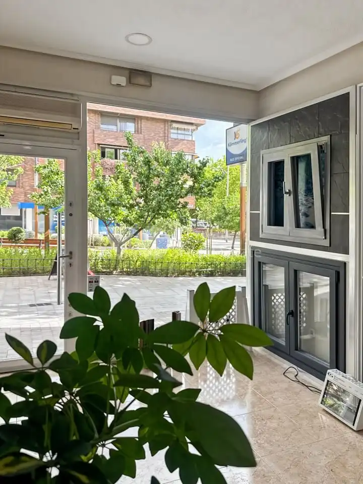 Business premises for sale in Casco Antiguo, imagen 6