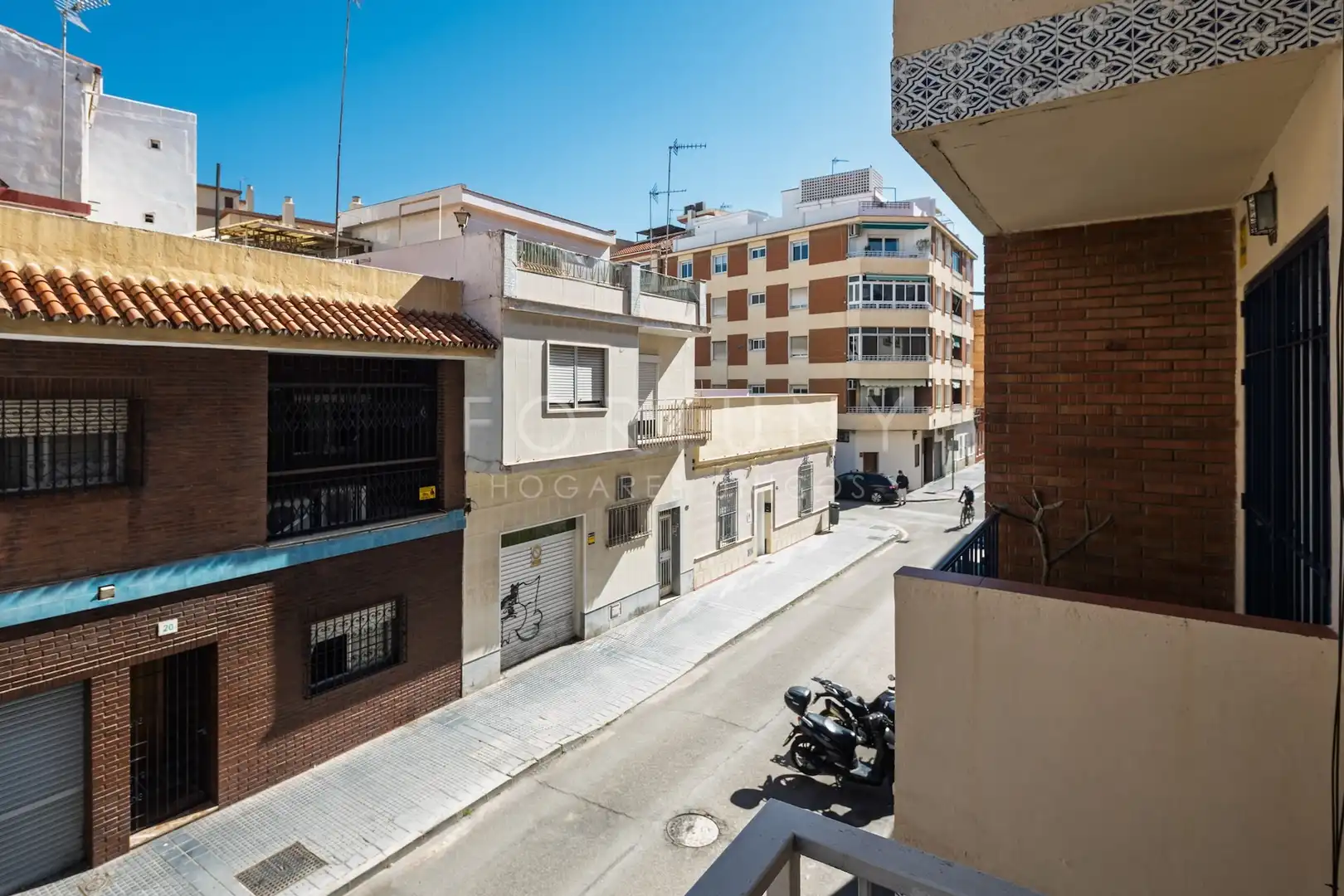 Exterior view of Flat for sale in Málaga  with Air Conditioner, Terrace and Furnished