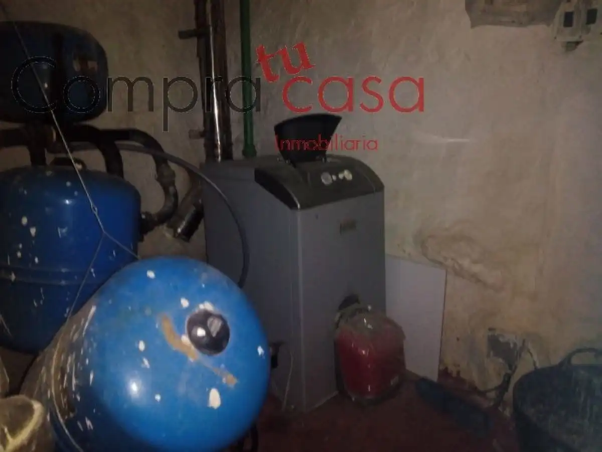 Local comercial en venda a Torrecaballeros, imagen 35