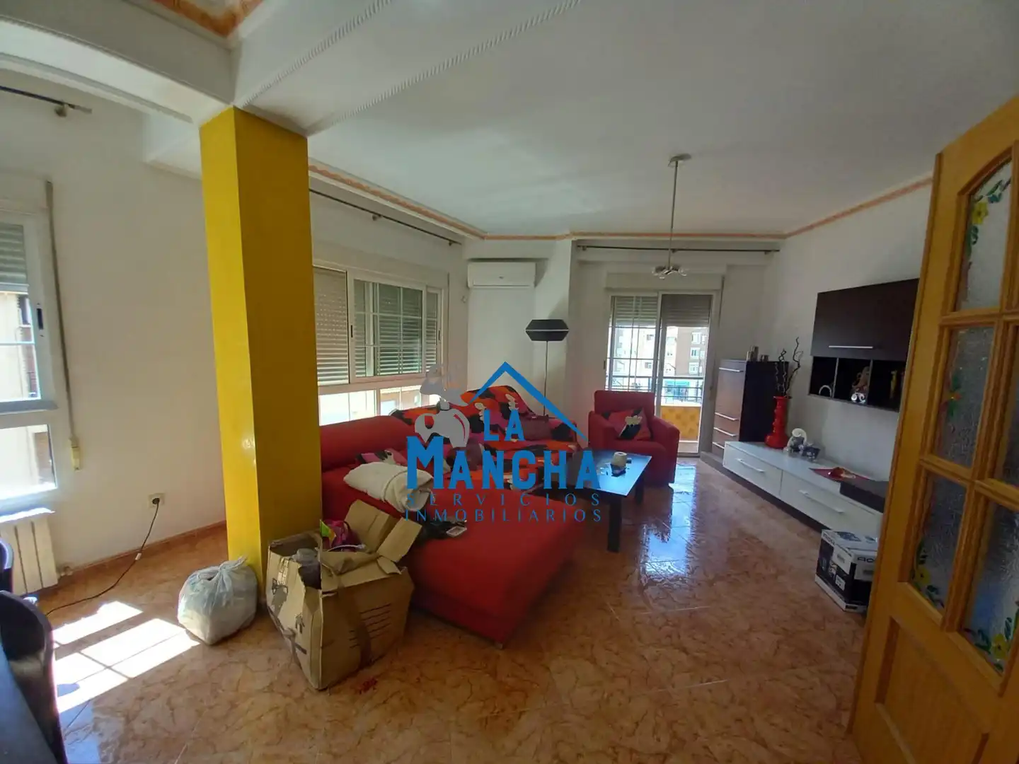 Living room of Flat for share in Albacete  with Heating, Furnished and Balcony