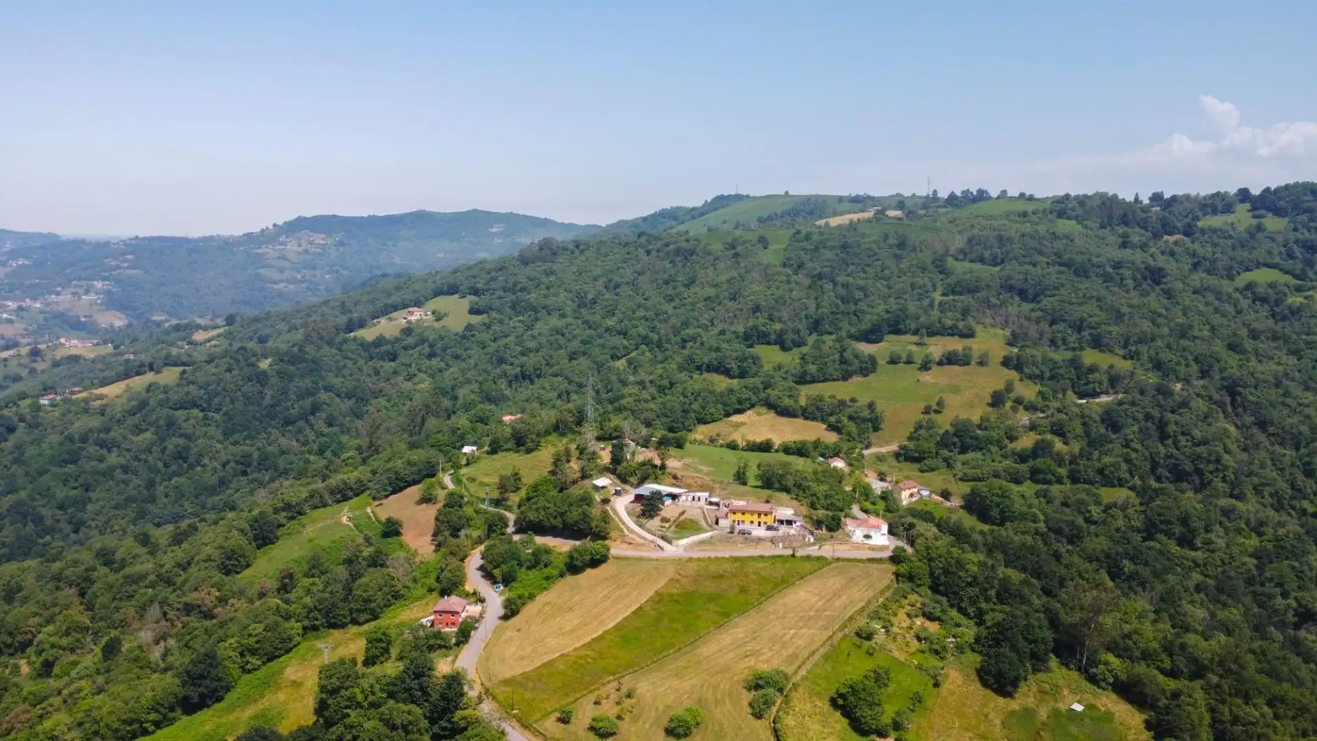 Vista exterior de Casa o chalet en venta en Langreo con Jardín privado y Amueblado
