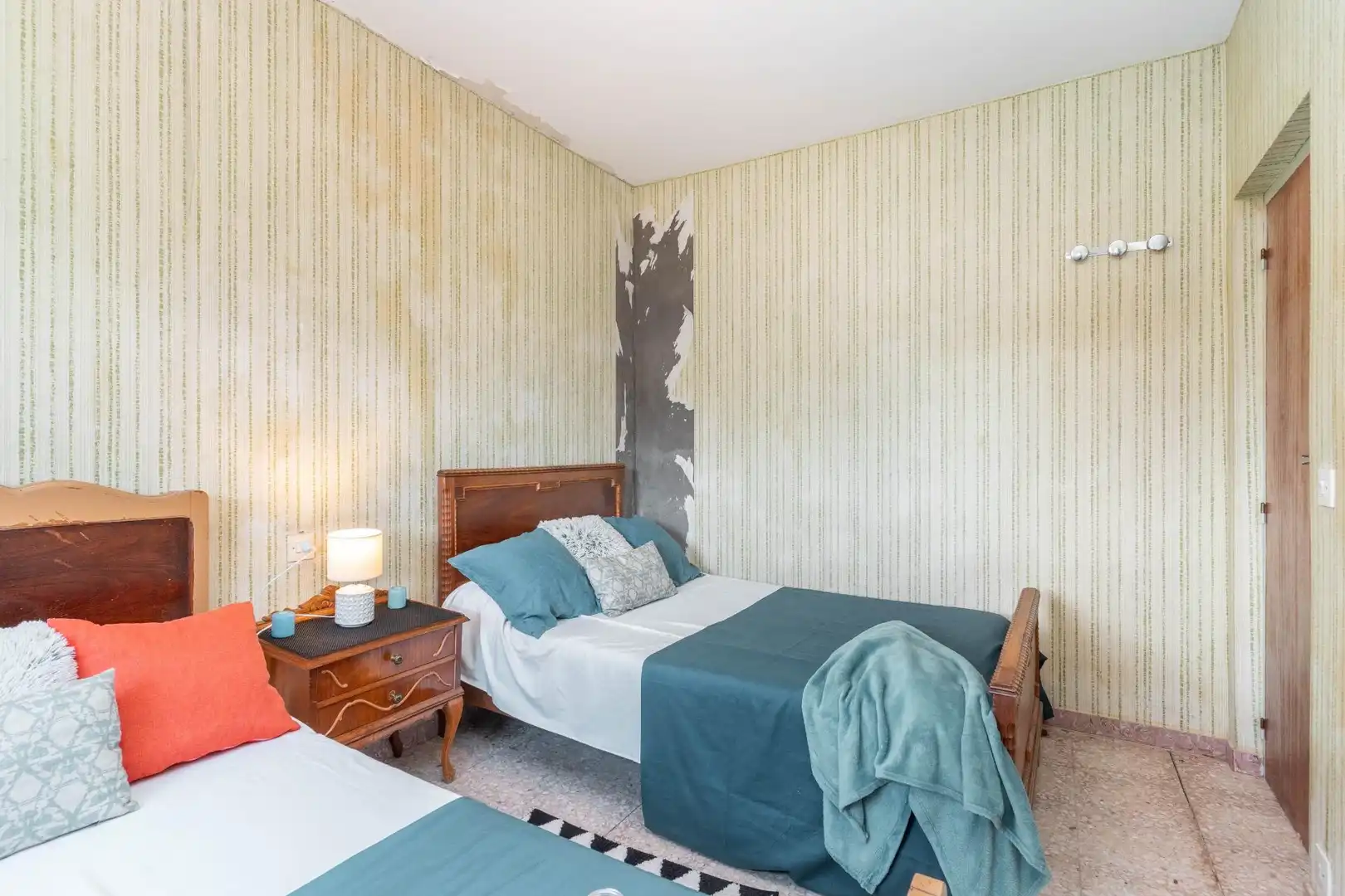 Bedroom of Houses for sale in Castrocontrigo  with Private garden, Terrace and Furnished