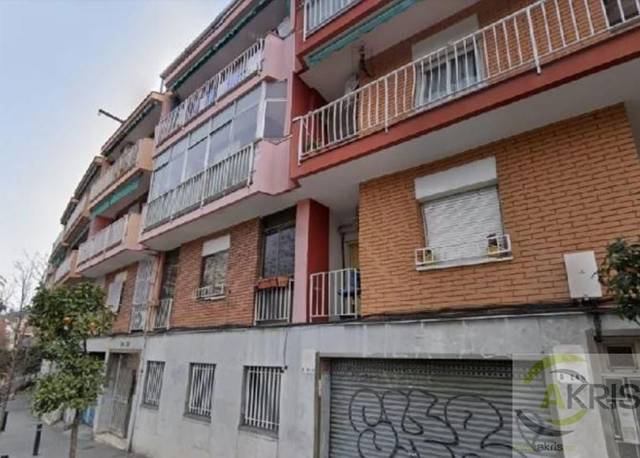 Piso en Venta en Carrer de Mireia en Trinitat Vella