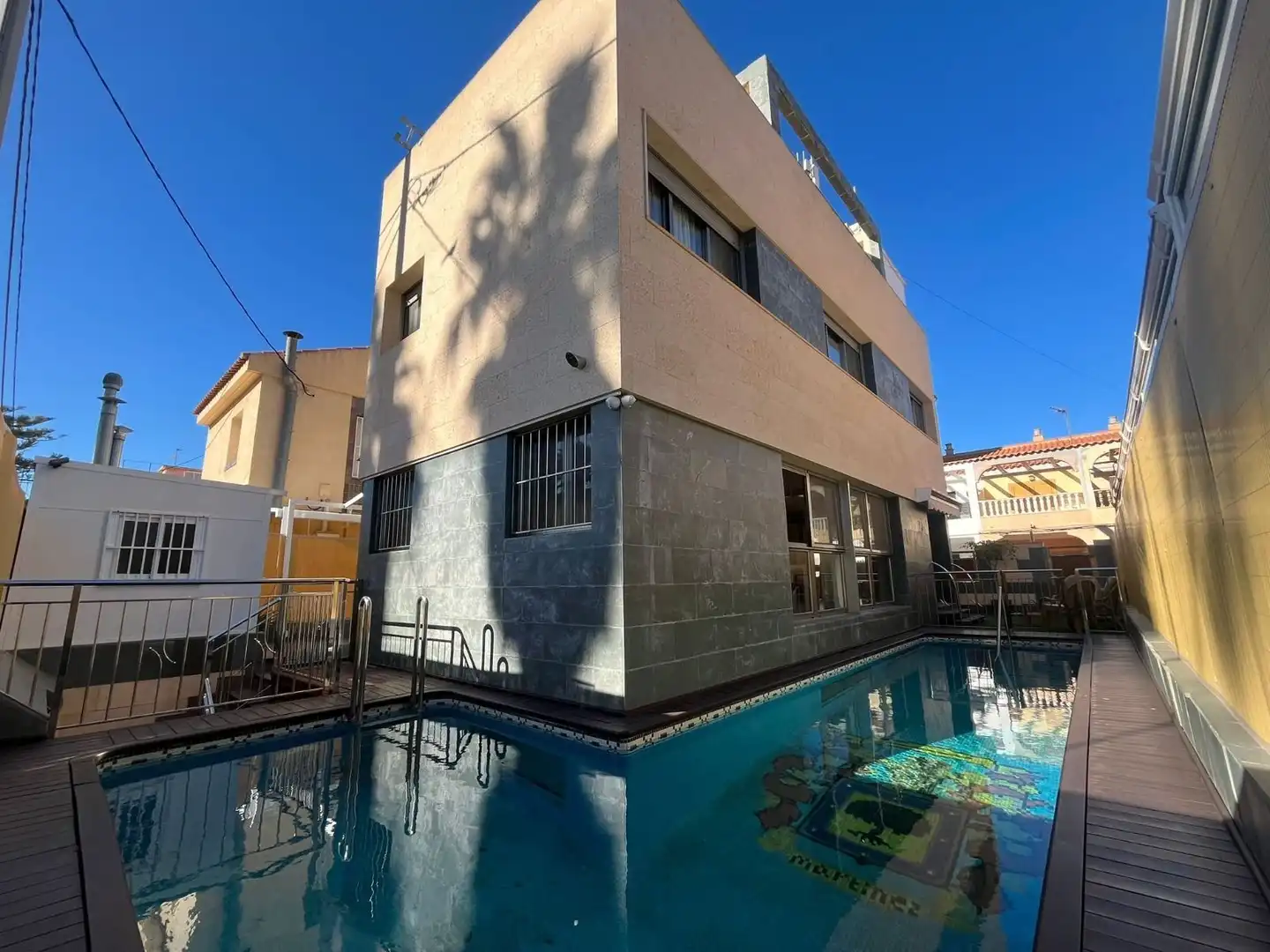 Schwimmbecken von Maisonette zum Verkauf in San Pedro del Pinatar mit Klimaanlage, Heizung und Privatgarten