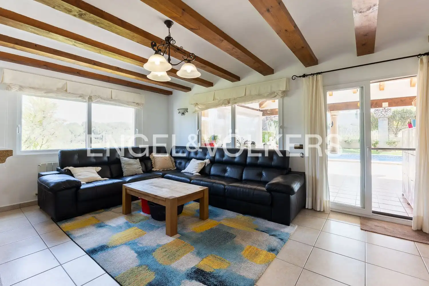 Sala de estar de Finca rústica en venta en Jávea / Xàbia con Aire acondicionado, Calefacción y Jardín privado