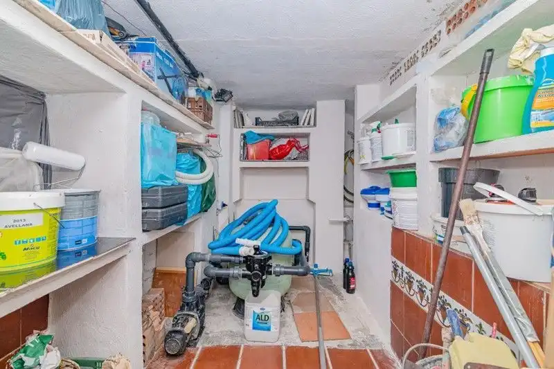Casa o xalet en venda en Jun amb Aire condicionat, Terrassa i Traster