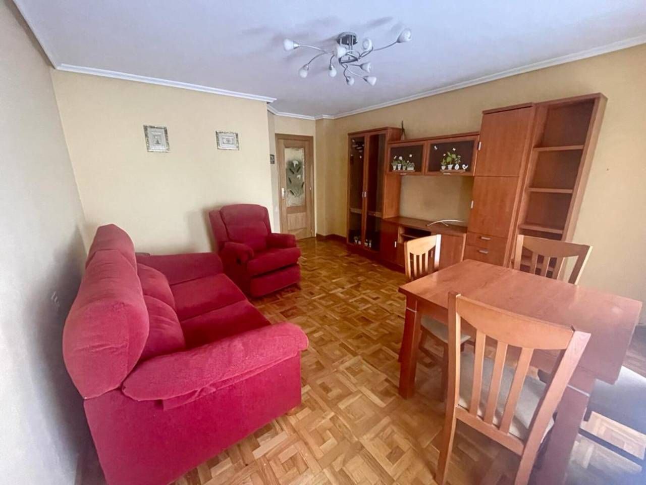 Living room of Apartment for sale in León Capital   with Heating, Parquet flooring and Terrace