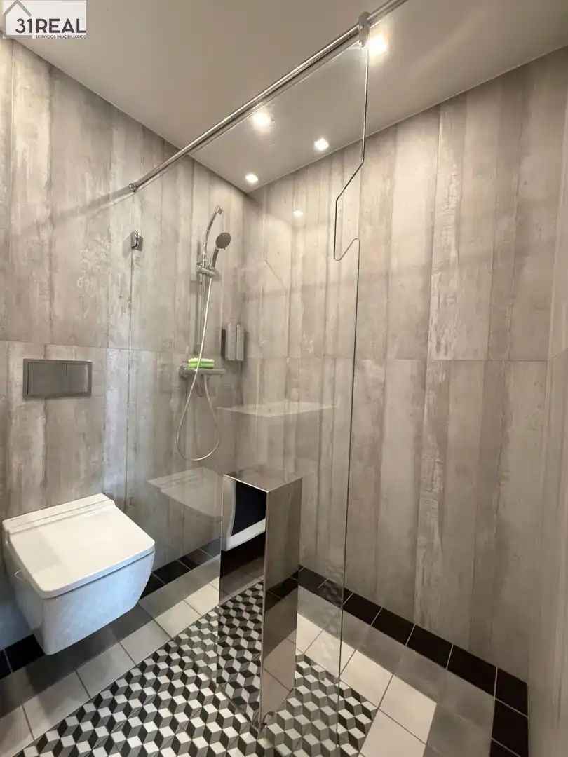Baño de Piso en venta en Madrid con Aire acondicionado, Calefacción y Amueblado
