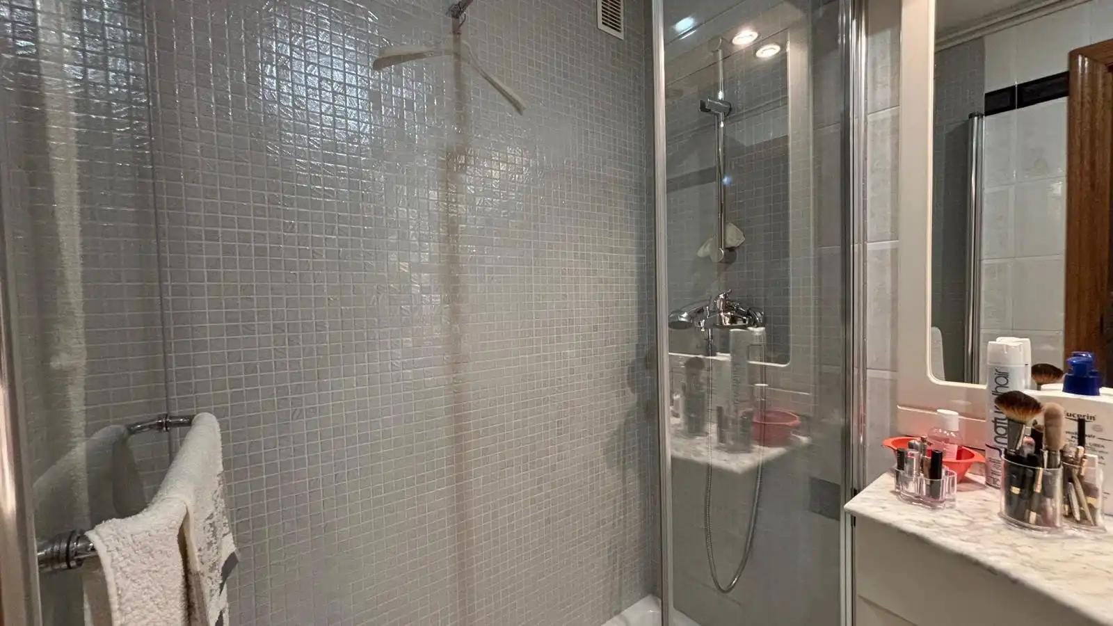 Baño de Piso en venta en Cartagena con Parquet, Amueblado y Balcón