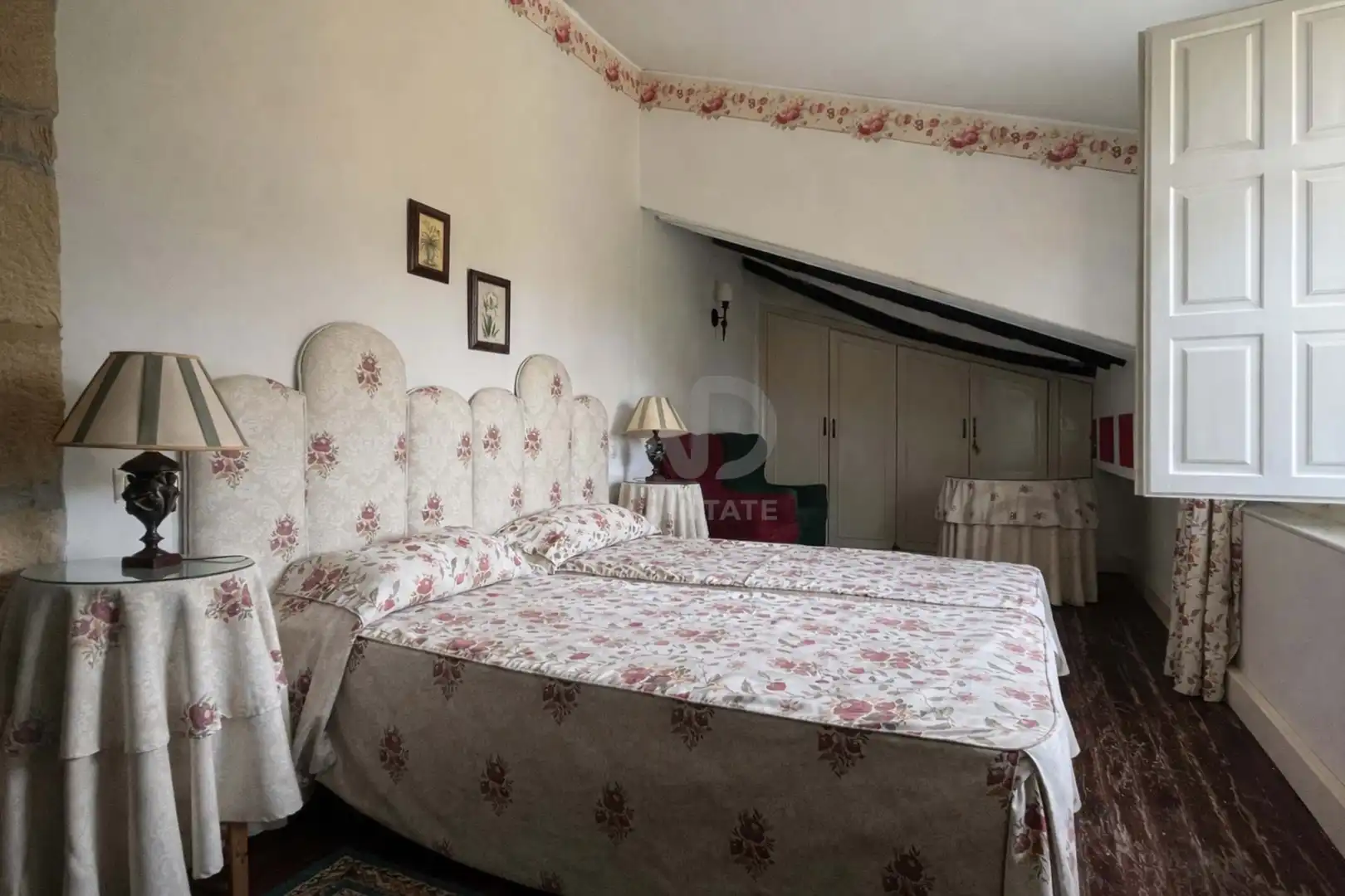 Schlafzimmer von Geschaftsraum zum Verkauf in Santiurde de Toranzo