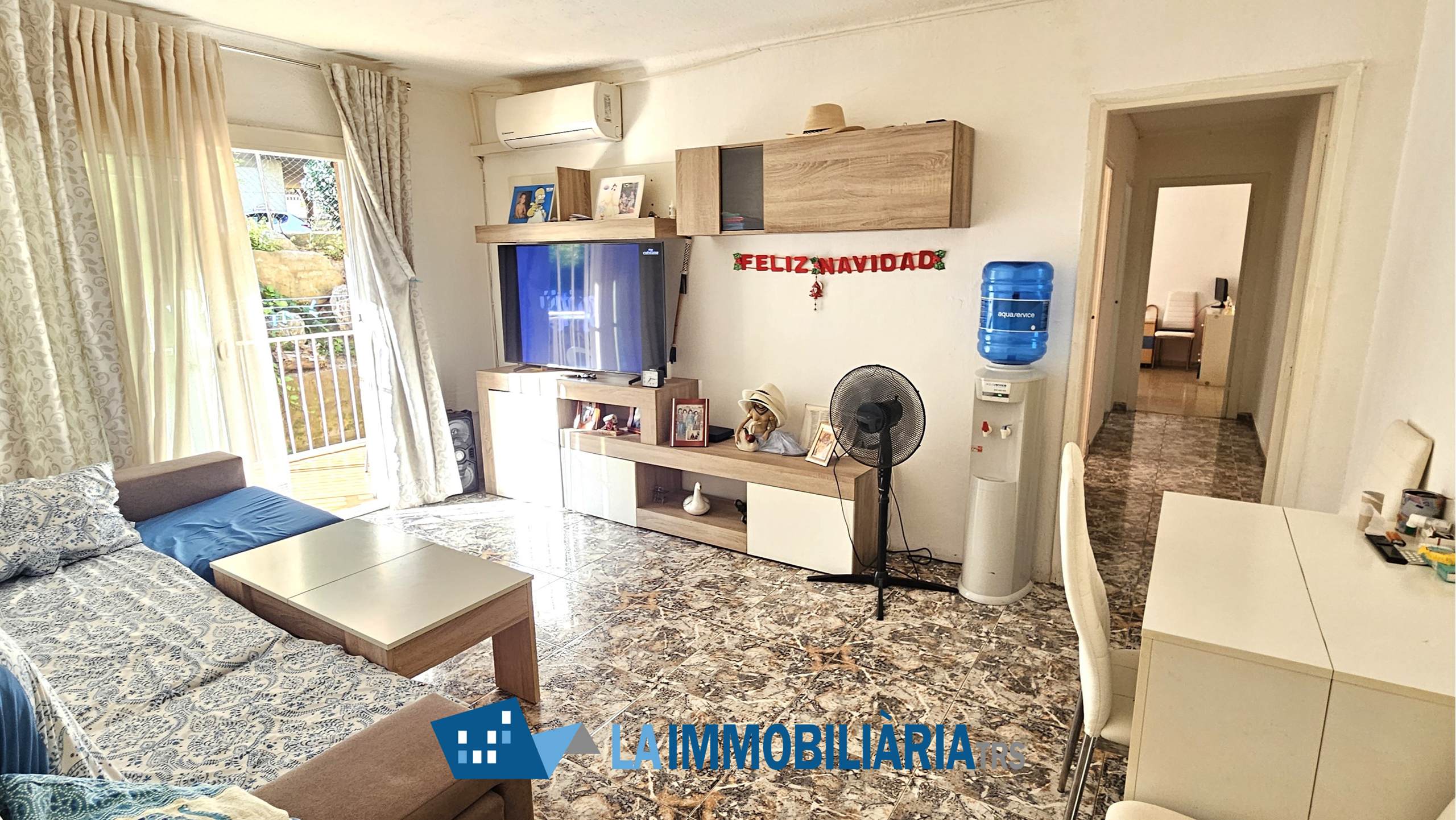 Vista exterior de Piso en venta en Cerdanyola del Vallès con Balcón