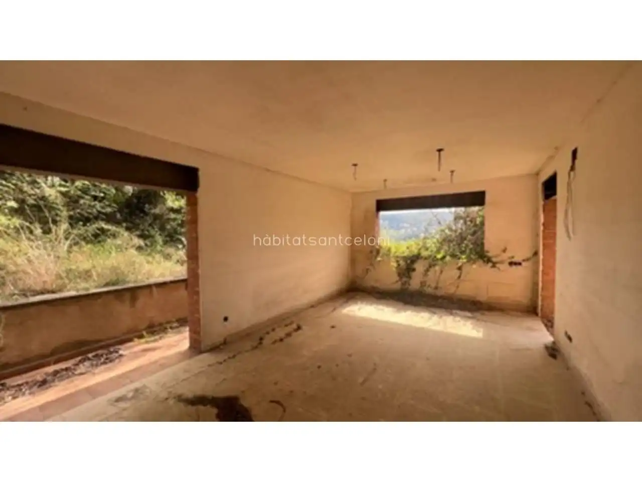 Casa con jardín en venta en Calle PRIORAT 33, imagen 5