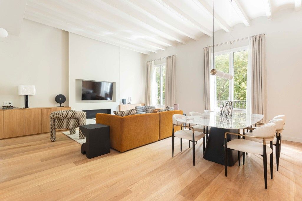 Sala d'estar de Apartament en venda en  Barcelona Capital amb Aire condicionat, Calefacció i Parquet