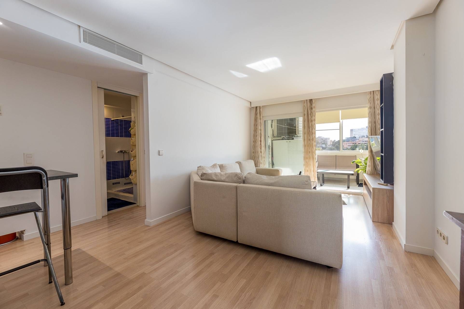 Living room of Apartment for sale in  Palma de Mallorca  with Air Conditioner, Heating and Private garden