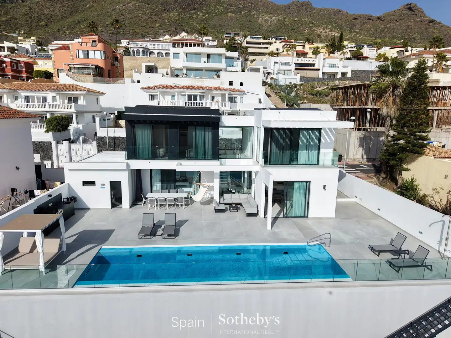 Casa amb piscina en venda a Calle Navarra, imagen 15