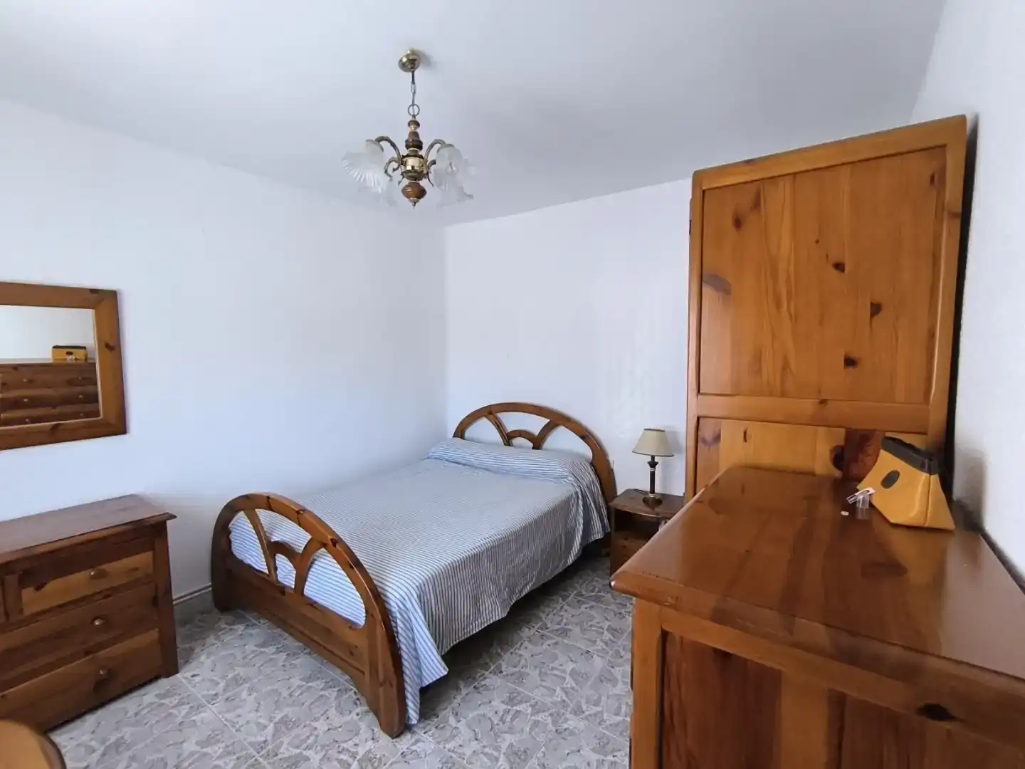 Habitación de Casa adosada en venta en El Robledo  