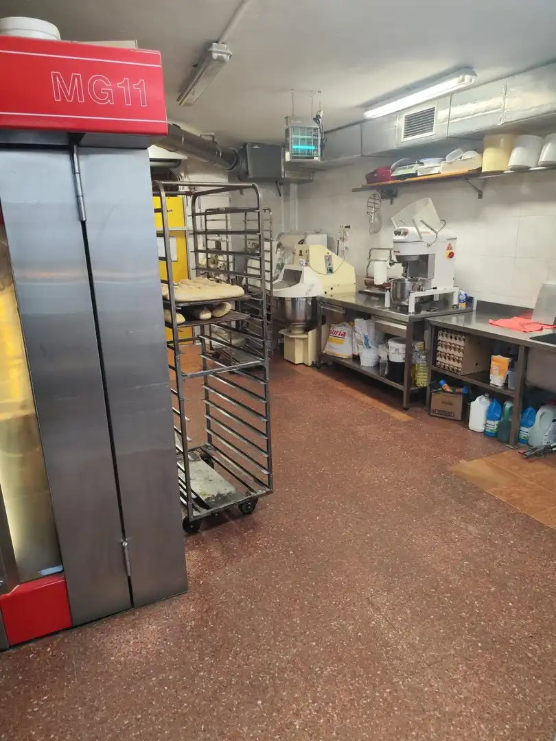 Kitchen of Commercial properties for rent in Bilbao 