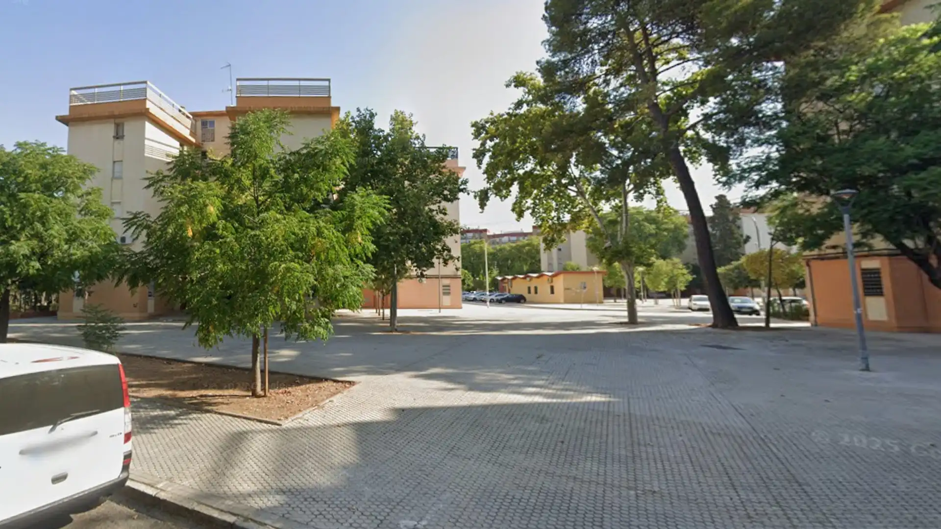 Exterior view of Flat for sale in  Sevilla Capital  with Furnished