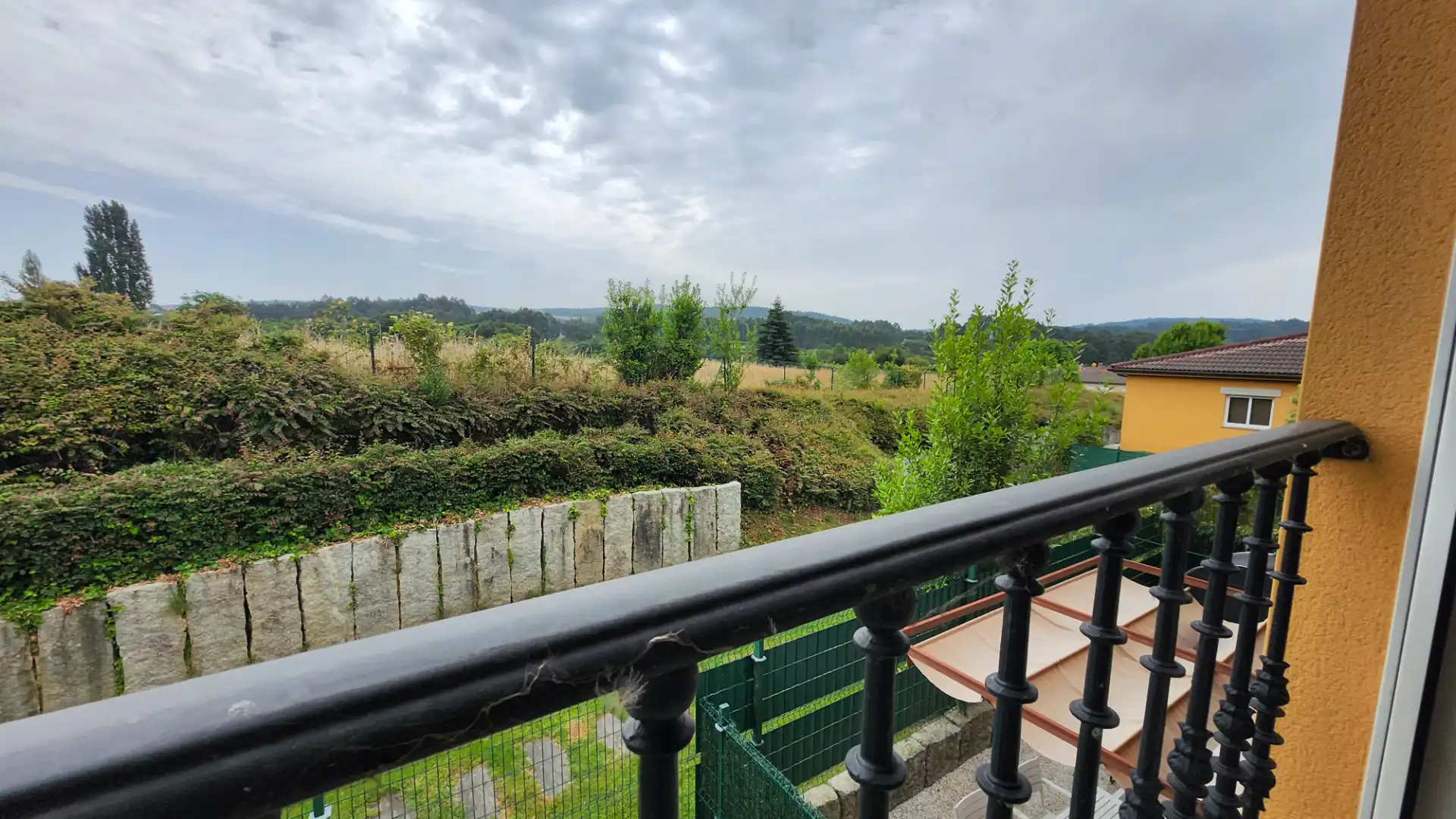 Apartments for sale in Rúa A Boca do Monte, Miño