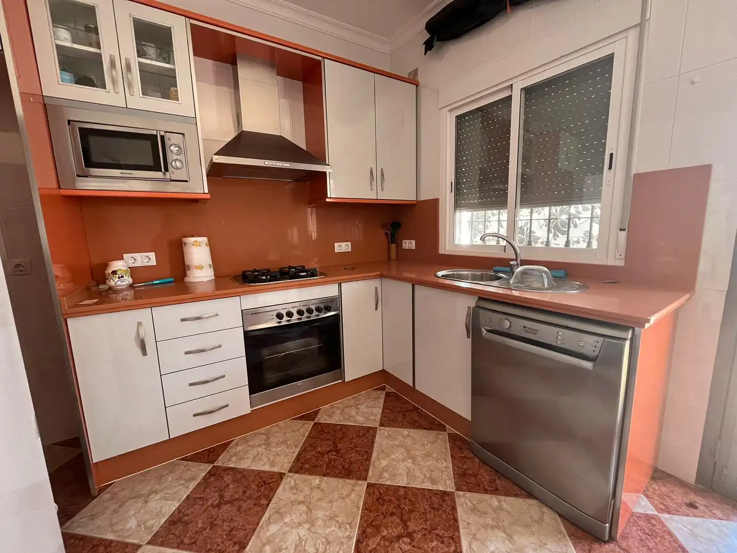 Kitchen of Houses for sale in Fuente Palmera  with Furnished