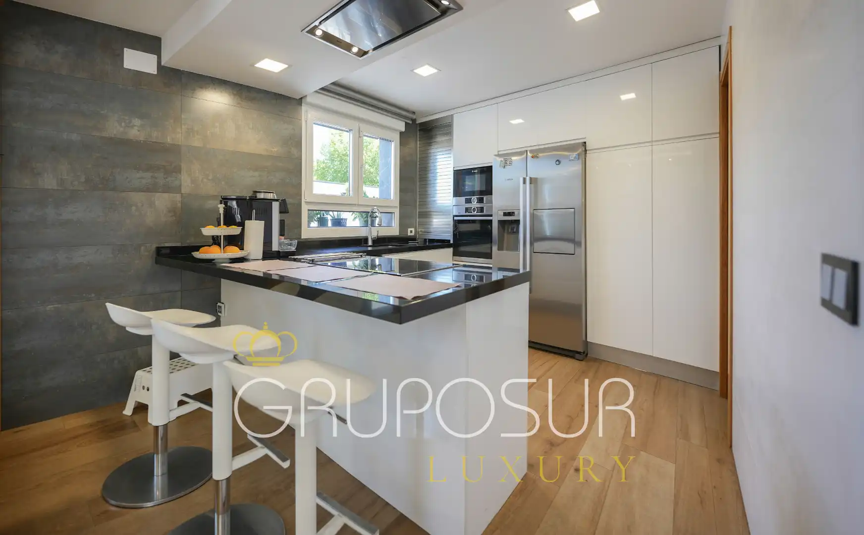 Cocina de Casa o chalet en venta en Valladolid con Aire acondicionado, Calefacción y Jardín privado