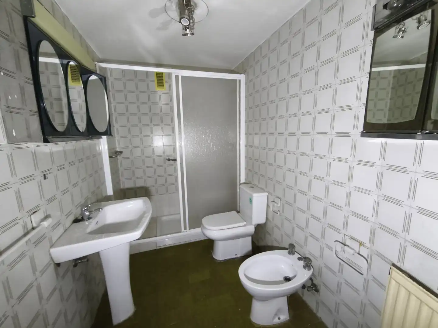 Badezimmer von Wohnung zum Verkauf in  Pamplona / Iruña