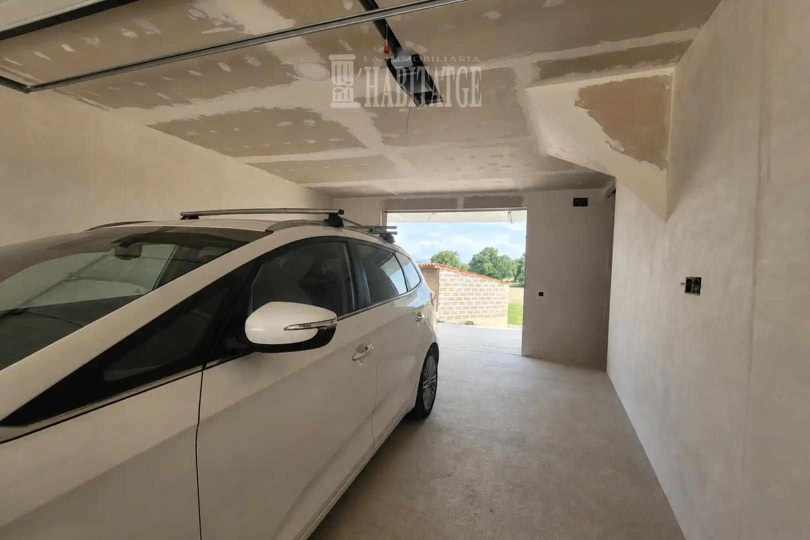 Casa d'obra nova amb terrassa en venda a Carrer Balenyà, imagen 36
