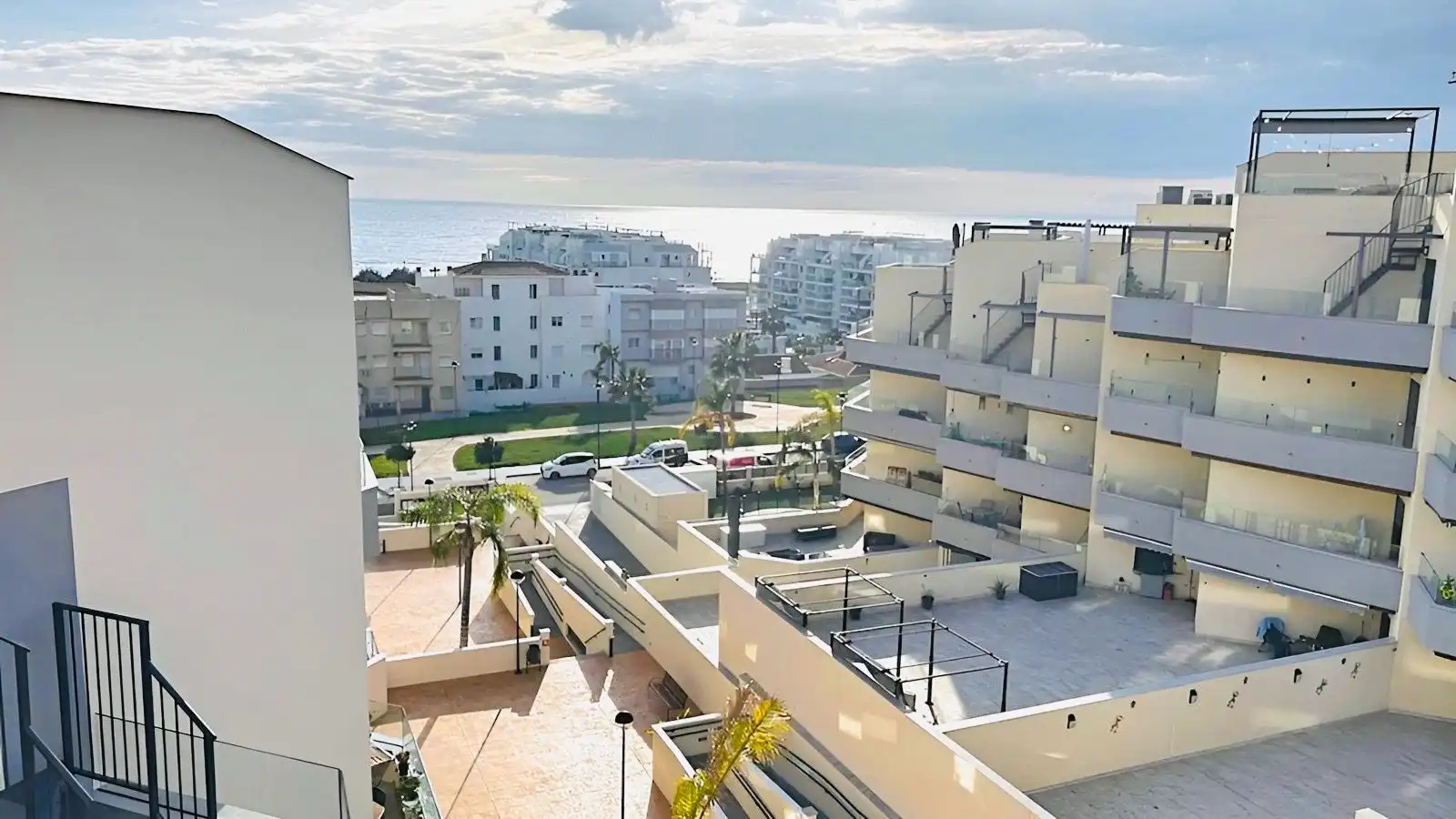 Attico con piscina in vendita a Urbanización Santa Rosa