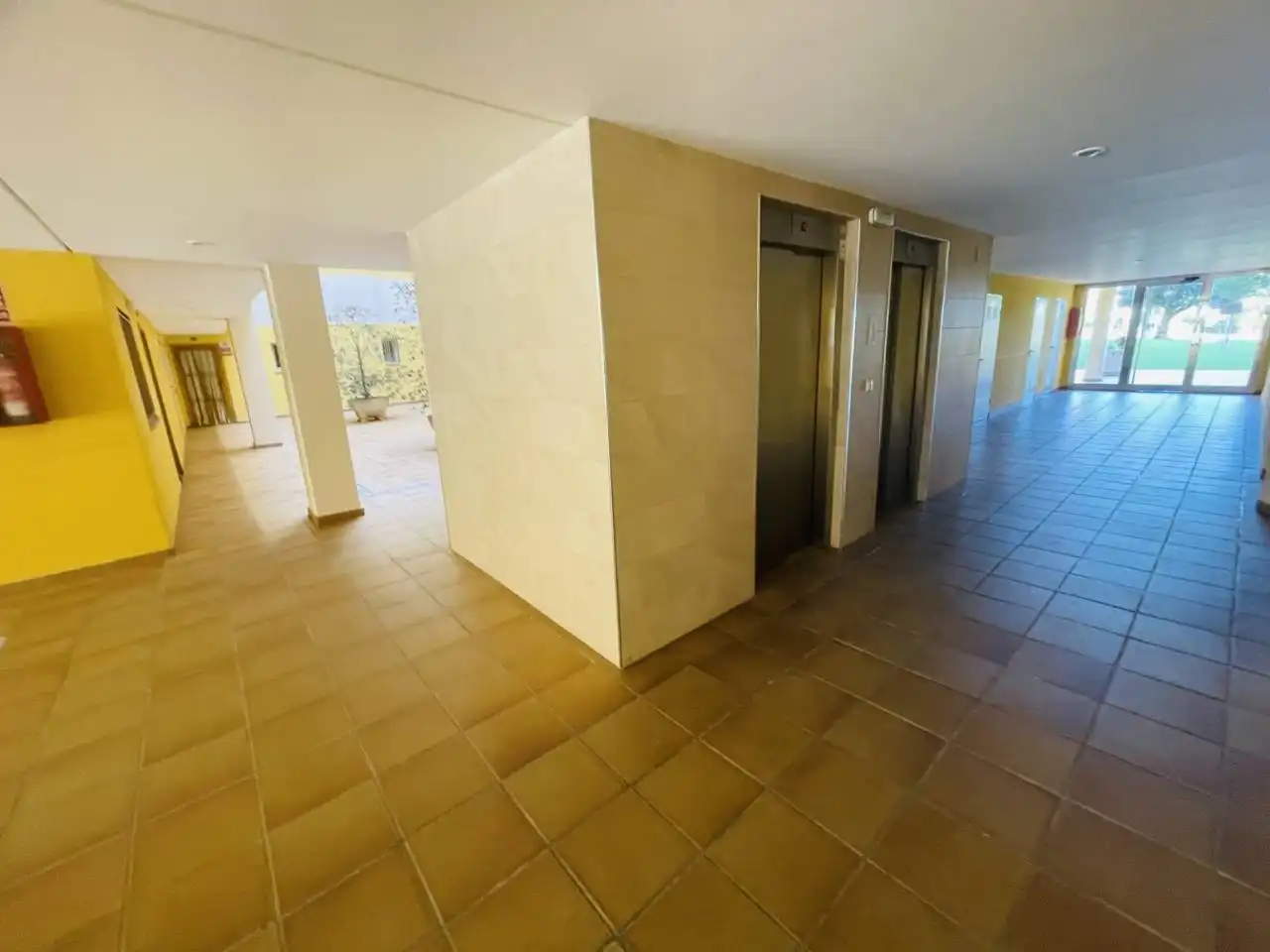 Flat for sale in Torrevieja  with Balcony and Community pool