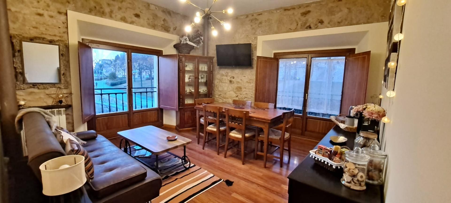 Sala d'estar de Apartament de lloguer en Salamanca Capital amb Calefacció i Piscina comunitària