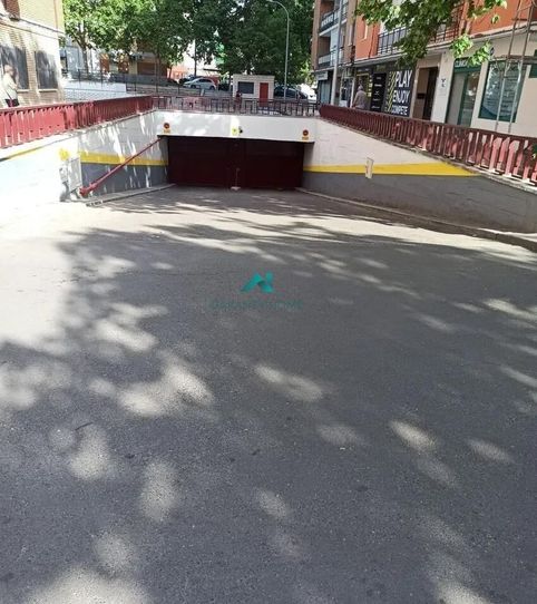Foto 2 de Garaje en venta en Zona Renfe, Alcorcón