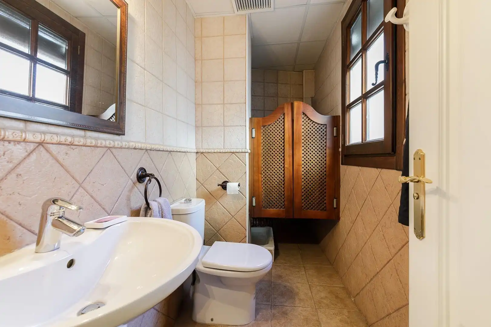 Casa aparellada amb terrassa en venda a Cuesta del Chapiz, imagen 7