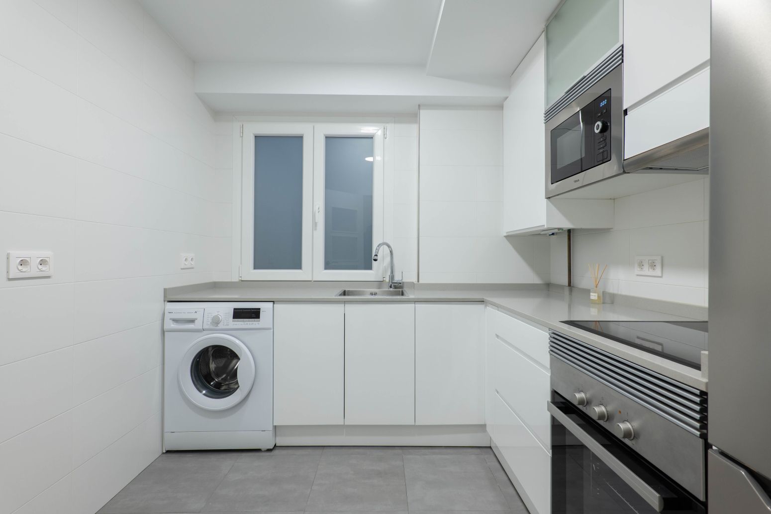 Cuina de Pis en venda en Gijón  amb Calefacció