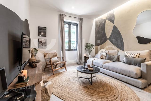 Apartamento en Alquiler en Calle del Cardenal Cisneros en Trafalgar