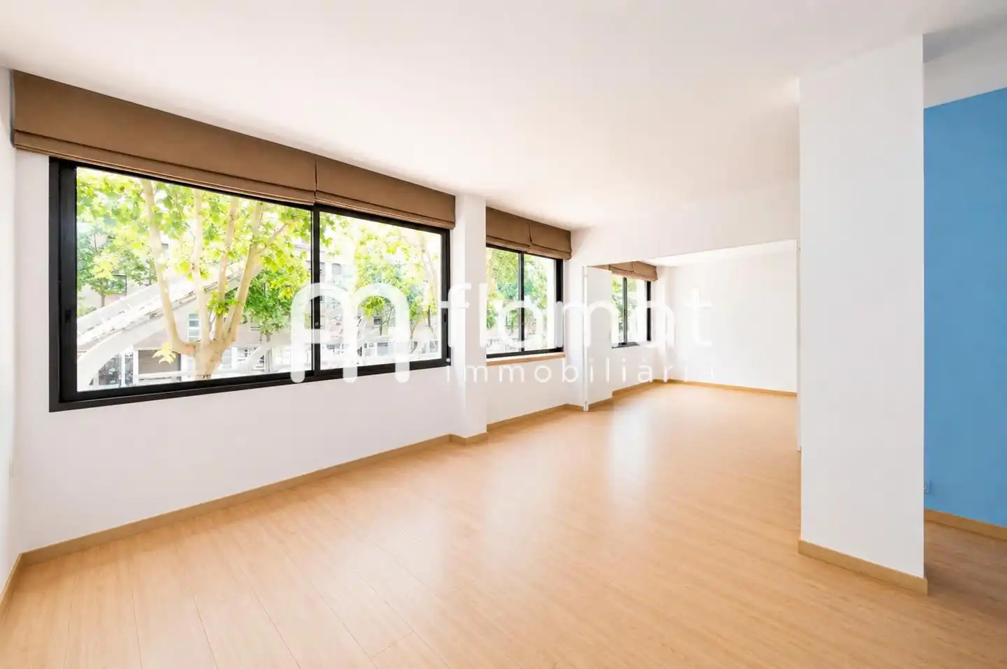 Wohnung zum Verkauf in Barcelona mit Klimaanlage