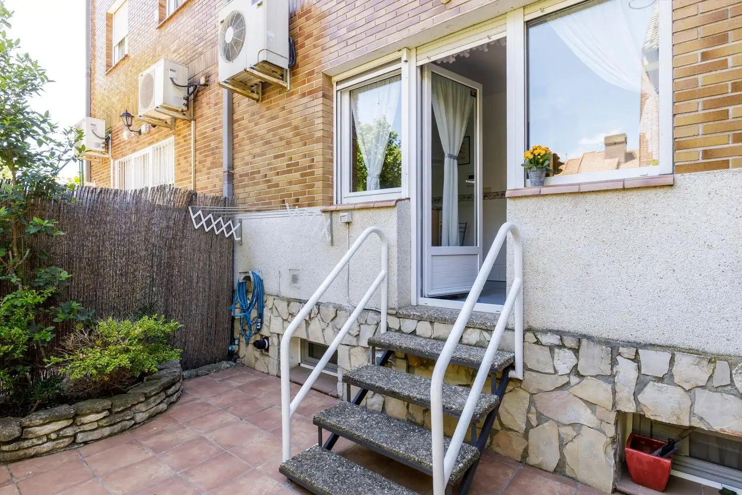 Balcony of Detached homes for sale in Zaragoza  with Heating, Private garden and Terrace