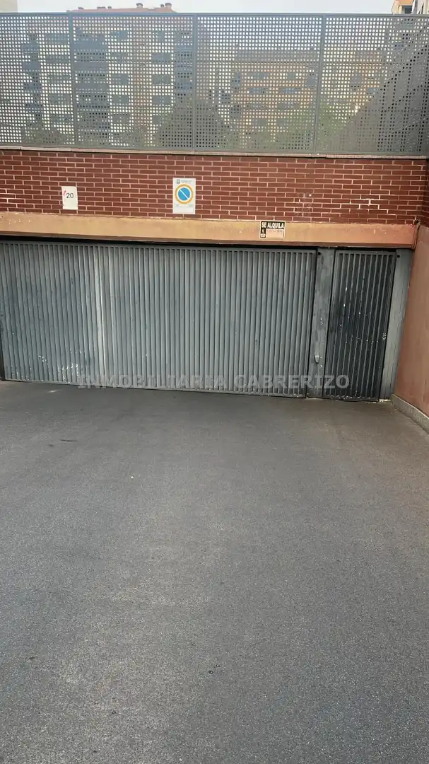 Einzelparkplatz mit Aufzug zur Miete in Calle Sorzano, imagen 3