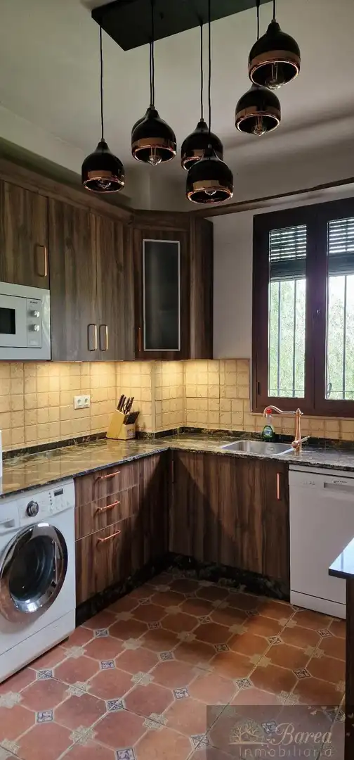 Cuina de Casa o xalet en venda en Carcabuey amb Aire condicionat, Calefacció i Piscina