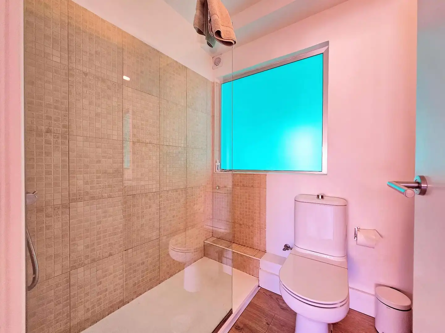 Bathroom of Duplexes for rent in Cartagena  with Air Conditioner, Heating and Terrace