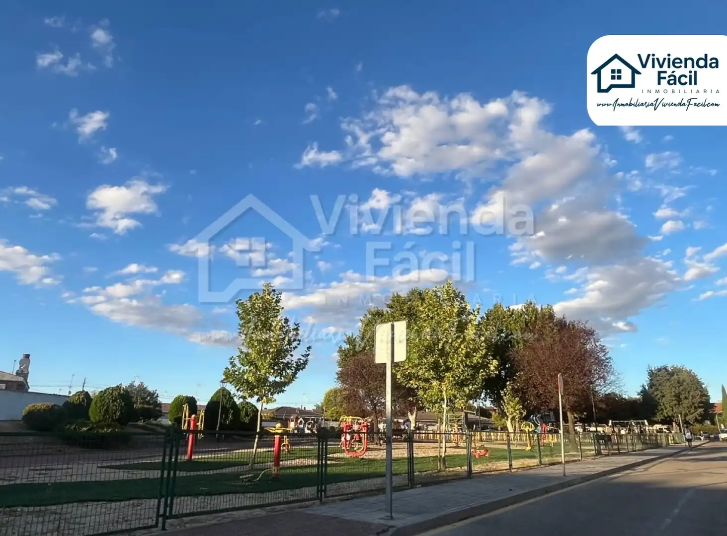 Exterior view of Houses for sale in Seseña  with Air Conditioner, Heating and Private garden