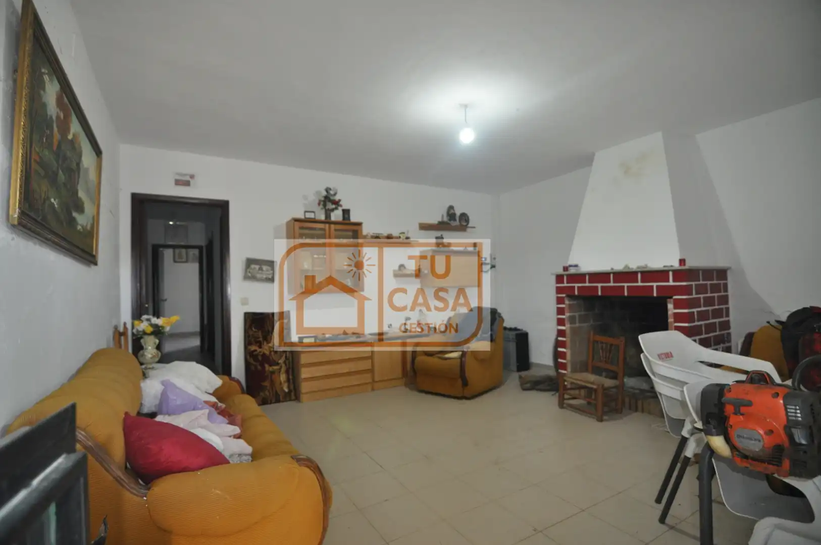 Sala de estar de Casa o chalet en venta en Malpartida de Cáceres con Aire acondicionado, Calefacción y Jardín privado