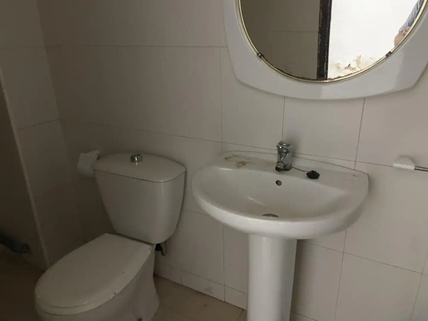 Local comercial en venda a Pasaje Escritor Pérez de Rivas, imagen 9