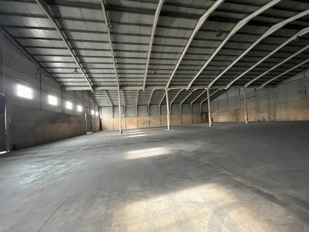 Industrial buildings for rent in Albacete  with Alarm