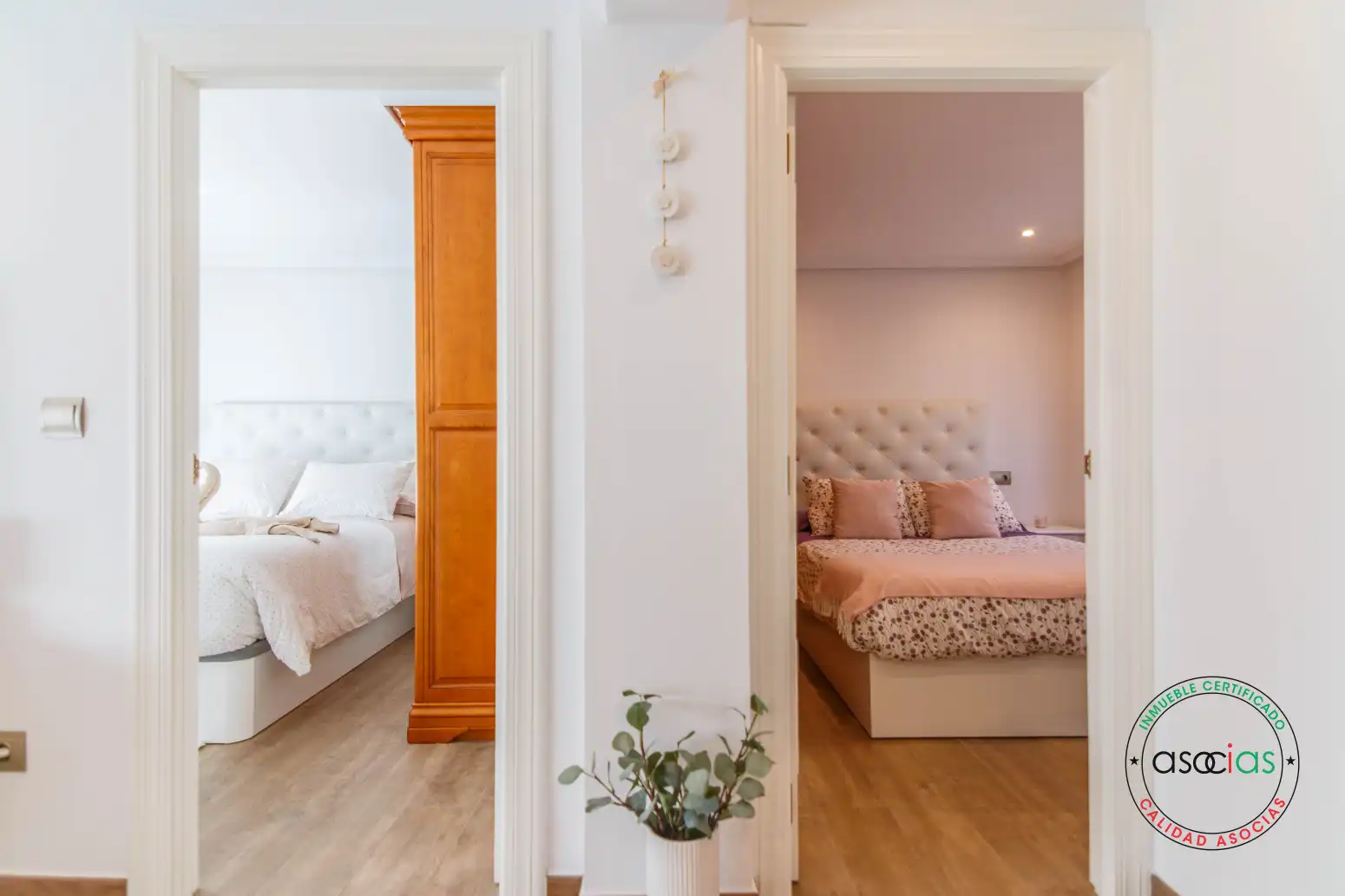 Bedroom of Flat for sale in Oviedo   with Heating