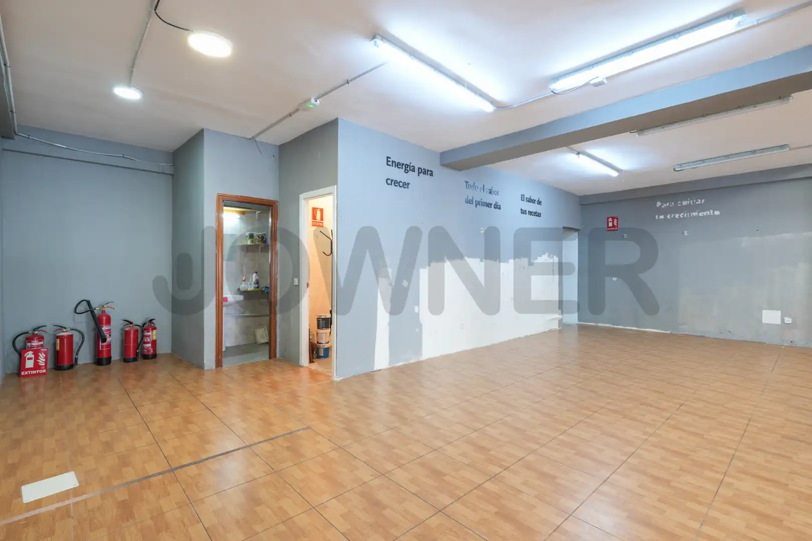 Local en venta en Fuenlabrada con Aire acondicionado