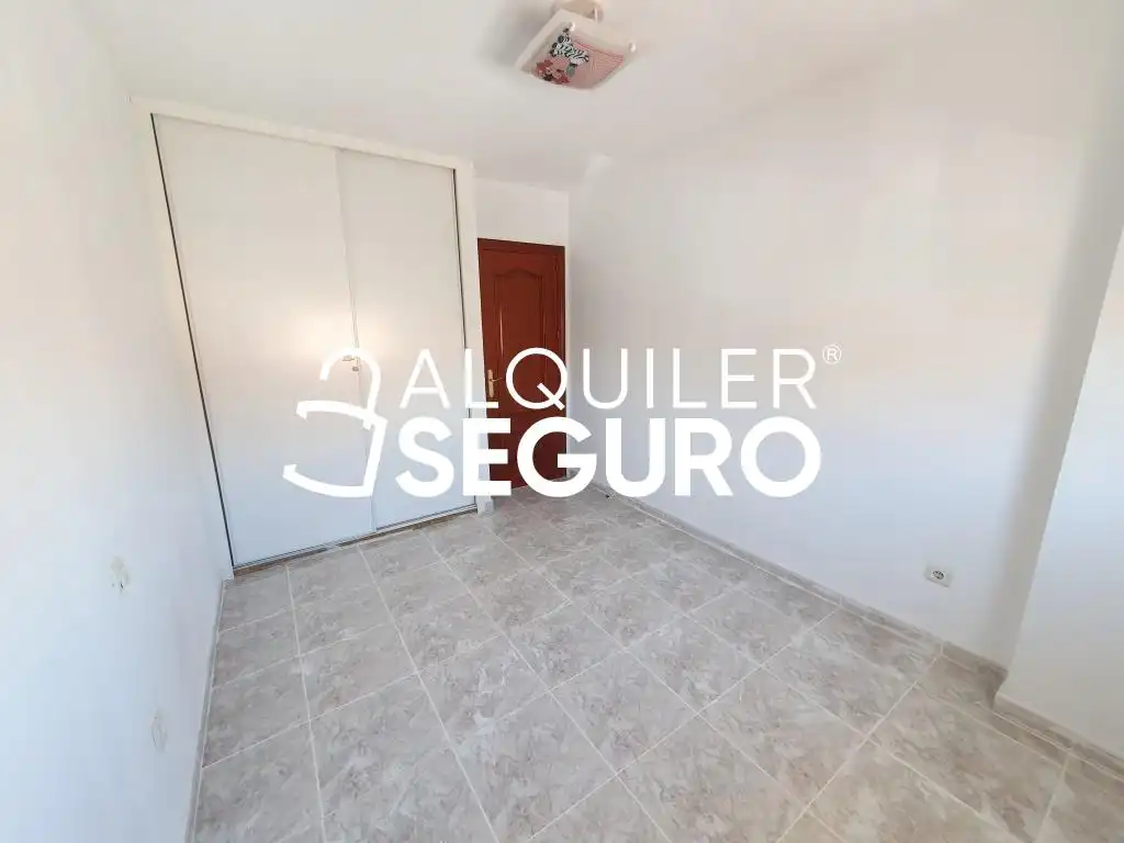 Bedroom of Houses for rent in Batres  with Heating, Terrace and Swimming Pool