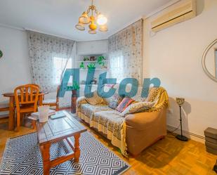 Bedroom of Flat for sale in  Madrid Capital  with Air Conditioner and Heating