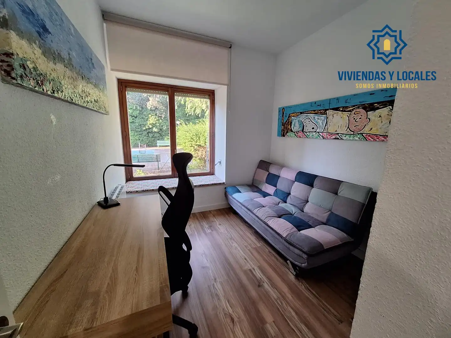 Living room of Flat for rent in Granada  with Air Conditioner, Heating and Private garden